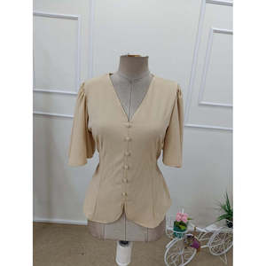 Blusa de Crepé Importada con Botones Delanteros y Manga Corta para Mujer, 37537 - Beige - Product Image 5