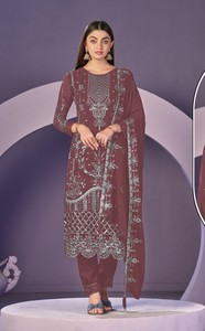 Heavy Georgette Con Bordado Trabajo Pakistani Suit Collection - Product Image 3