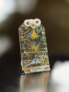 เครื่องรางใบไม้ทองอวกาศ (ฉบับภูเขาศักดิ์สิทธิ์) ของขวัญพระเครื่องญี่ปุ่น - Product Image 3