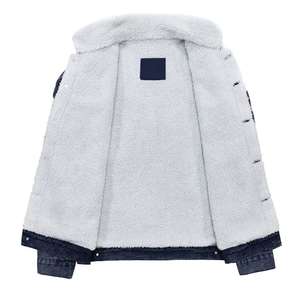 Chaqueta Vaquera Casual con Forro de Piel, Acabado Lavado, Detalle de Botones, Suave y Duradera, Cálida y Cómoda para Otoño/Invierno - Product Image 4