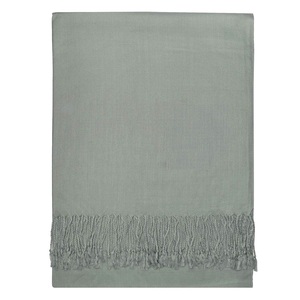 Châle uni luxueux en pashmina fait à la main, élégance intemporelle pour toutes les occasions - Product Image 1