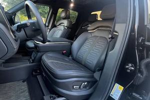 AUTO ELÉCTRICO IMPECABLE 2024 RIV-IAN R1T, CUATRO MOTORES, TRACCIÓN EN LAS CUATRO RUEDAS, BATERÍA DE GRAN CAPACIDAD, LISTO PARA ENVIAR - Product Image 4