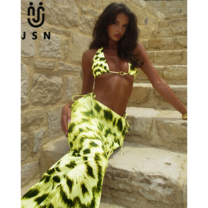 JSN 2026 Nouveau Design <span class=keywords><strong>Maillot</strong></span> de <span class=keywords><strong>Bain</strong></span> Sexy Personnalisé en Gros pour <span class=keywords><strong>Femme</strong></span>, Motif Léopard, Dos Nu, Style Halter, avec Robe de Plage et Bikini Tendance - Product Image 1