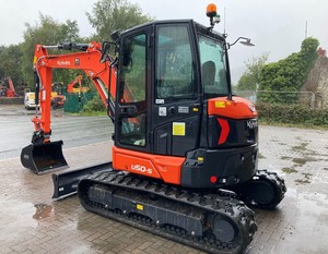 Miniexcavadora Kubota U50-5 de Alta Calidad con Cuchilla Frontal, Motor, Caja de Cambios, Monitoreo Remoto, Garantía de 2 Años, 3000 kg, para Granja - Product Image 5