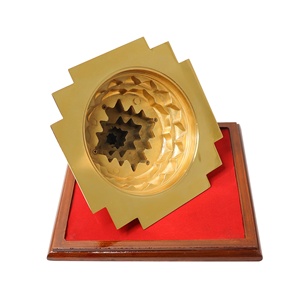Meru Shri <span class=keywords><strong>Yantra</strong></span> Cho Sự Giàu Có Và Thành Công Trong Cuộc Sống Brass Kim Loại Màu Vàng Năng lượng swarna Meru Chakra Shree Yant - Product Image 3