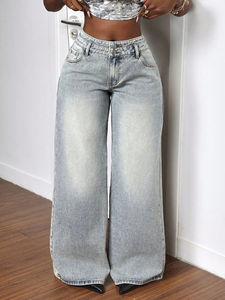 Jean évasé ample respirant pour femme, en denim délavé clair, imperméable et écologique, idéal pour l'extérieur et les activités professionnelles - Product Image 4