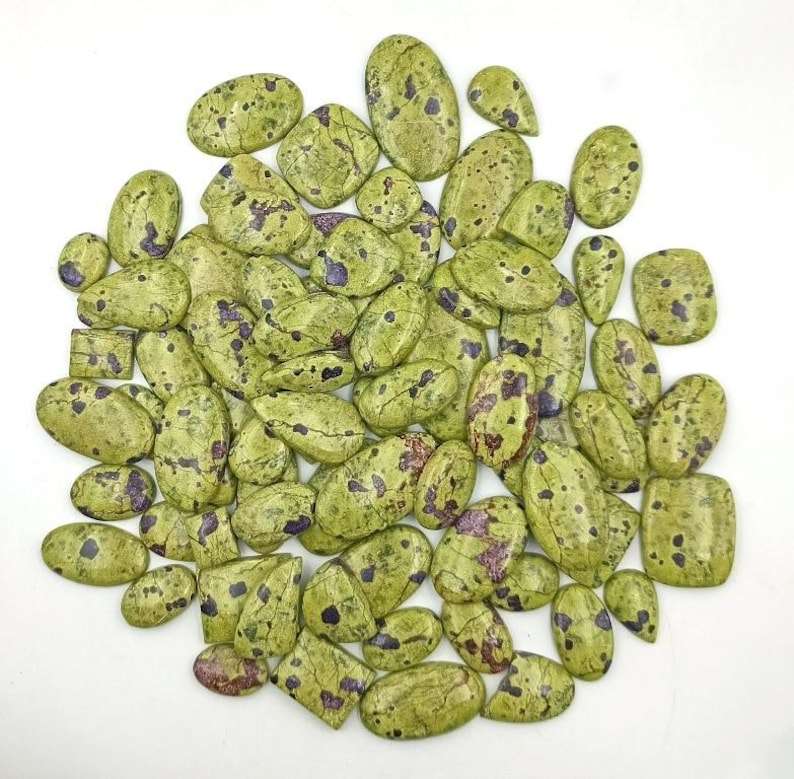 สีเขียว