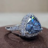 Blauer Trillion-Schliff Original Moissanit Edelstein 925 Sterling Silber Feiner Schmuck Eternity Vergoldeter Großhandel Statement-Ring