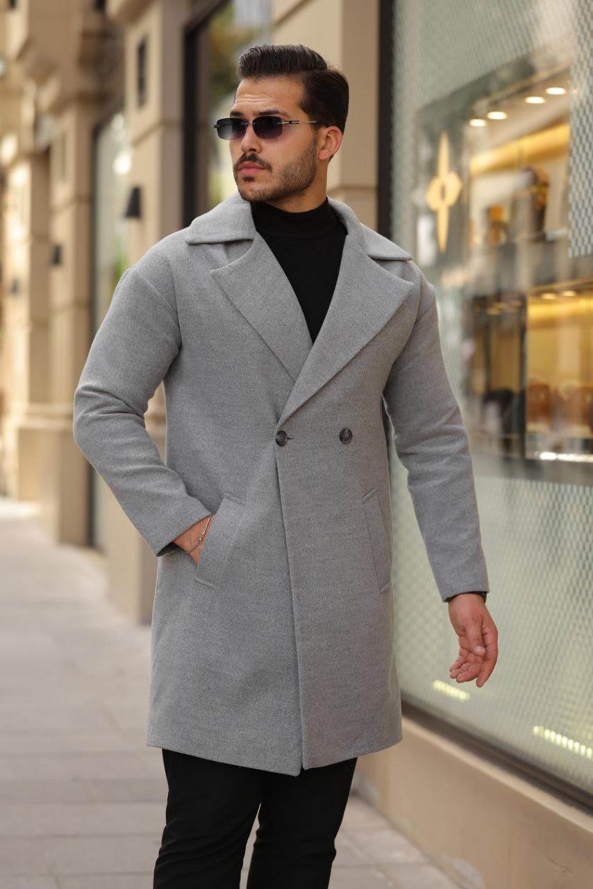 สีเทาเข้ม