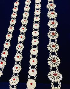 24K Plaqué Or Vintage Dubaï Inspiré Mode Bijoux Ensemble Cuivre Matériel Diamant Pierres Comprend Boucles D'oreilles Bracelets Peignes - Product Image 2