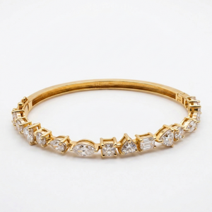 Pulsera de Plata de Ley con Moissanita Incolora de 3.30ct, Corte Excelente/Brillante, Engaste de Garras, Bañada en Rodio, Diseño de Una Hilera y Múltiples Formas - Product Image 1