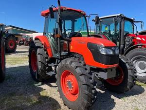 รถแทรกเตอร์คูโบต้า M7 4WD มือสอง/ใหม่ สำหรับงานเกษตรมืออาชีพ พร้อมเครื่องยนต์ที่ทนทาน คุณสมบัติทางการเกษตรขั้นสูง และการใช้งานที่เชื่อถือได้ในระยะยาว - Product Image 4