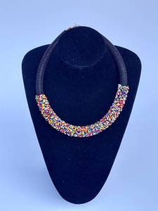 Collar de Cuentas con Bordado Artesanal para Mujer, Collar de Cuentas Moderno Hecho a Mano con Hermosas Cuentas, Perfecto para Fiestas - Product Image 5