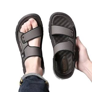 Sandales et Claquettes Homme Été 2026 Extérieur Imperméables Antidérapantes à Semelle Souple pour la Conduite et la Plage, Fermeture à Boutons, Double Usage, Chine - Product Image 6