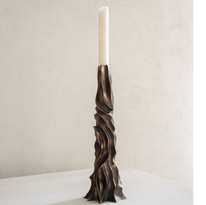 Support de bougie en laiton et aluminium authentique fait à la main, finition haut de gamme, style moderne, porte-bougie, décoration d'intérieur haut de gamme - Product Image 1
