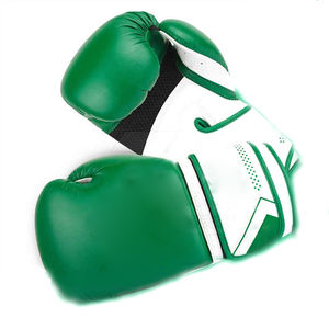 Gants de boxe en cuir de vachette doré à design personnalisé très vendus Gants de compétition professionnels fabriqués au Pakistan - Product Image 3