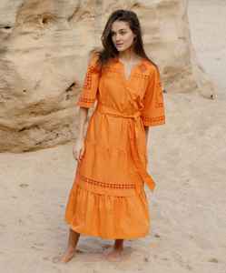 Robe Biarritz en popeline de coton croquante respirante Sophistication sans effort avec coupe complexe raffinée tissée écologique - Product Image 2