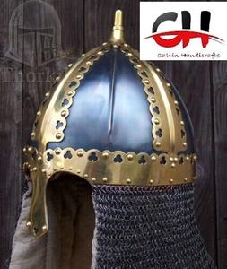 Casque Viking Médiéval Vintage Fait Main en Métal Poli avec Chaîne de Mailles, Décoration d'Intérieur pour le Nouvel An - Product Image 1