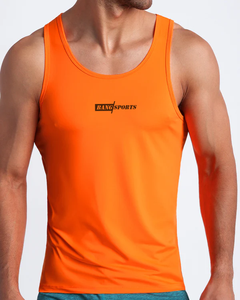 เสื้อกล้ามกีฬาถักเนื้อนิ่มระบายอากาศได้ดีสำหรับผู้ชายเสื้อวิ่งลำลองดีไซน์ไม่เหมือนใครพร้อมโลโก้ด้านหน้า - Product Image 1