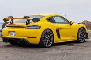 2023พอร์ช718เคแมน GTT4 RRS รถสปอร์ตที่เน้นคนขับน้ำหนักเบาที่ออกแบบมาเพื่อครองแทร็กด้วยความคล่องตัว - Product Image 4