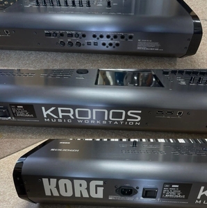 (HY) Teclado de instrumento de piano eléctrico Korg Kronos Titanium - Product Image 2