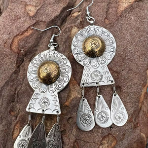 Pendientes bohemios con cuentas y diseño de turquesa, flecos en cascada, regalo de joyería único - Product Image 1