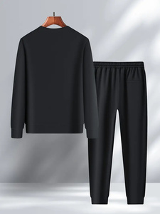 Nouveau design de survêtements de sport pour hommes en gros Survêtements à la mode 100% coton respirant coupe ajustée motif solide pour l'hiver - Product Image 3