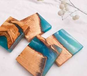 Sous-verres carrés en bois de noyer riche Un accent classique pour les maisons modernes - Product Image 4