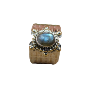 Bague large en argent sterling 925 et laiton martelé, avec un design de bordure en corde, en labradorite naturelle, faite à la main - Product Image 1
