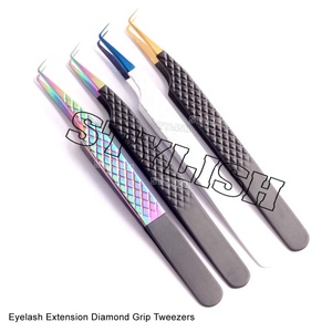 Pince à épiler à extension de cils pointue avec logo personnalisé Diamond Grip Acier inoxydable de haute qualité disponible dans toutes les couleurs pour cils volumineux - Product Image 5