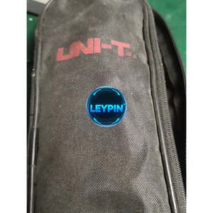 Pinza Amperimétrica Digital UT201 (600V) para Medir Capacitancia, Corriente CC (400A), Resistencia y Frecuencia - Product Image 4