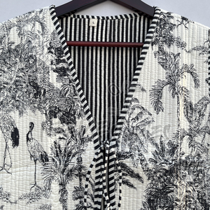 Gilet de bombardier tricoté à fleurs sans manches pour femmes, gilet ouvert sur le devant, coton durable, bloc de remplissage à la main imprimé court - Product Image 5