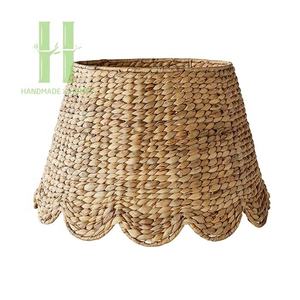 Falda para Árbol de Navidad Hecha a Mano con Jacinto de Agua de Vietnam, Embalaje con Logotipo Personalizado, Funcional y Flexible, Decoración Navideña - Product Image 1