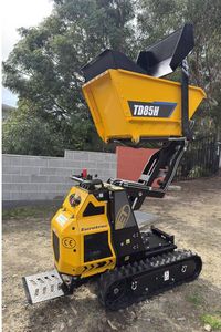 EUROTRAC 1750MM Diesel Mini <b>Tracked</b> <b>Dumper</b> HI-TIP New Condition Farm Construction Industries with Rear Camera - Product Image 2