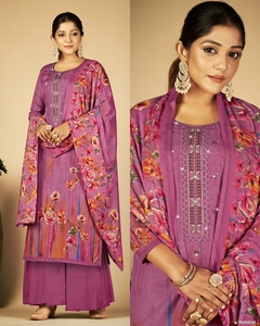 Rayonne Kurta In Naira, coupe ajustée avec le pantalon et dupata fournis par un fabricant indien - Product Image 3