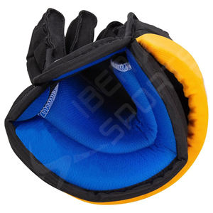 Gants de hockey sur glace personnalisés IBERIA, qualité professionnelle supérieure |   Vente en gros OEM |   Senior / Junior / Jeunes - Product Image 6