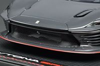 Modèle de voiture Ferrari Daytona SP3 imprimé en 3D haute précision à l'échelle 1/18 avec roues en carbone/métal rouge or pour collection/cadeau