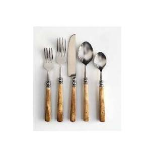 Juego de cubiertos de estilo occidental hecho a mano de acero inoxidable con mango de hueso Chapado en plata Cubiertos Diseño diferente Característica sostenible - Product Image 1