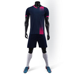 Proveedor de Uniformes de Fútbol OEM, Conjunto de Camiseta y Pantalones Cortos de Alto Rendimiento, Impresión de Logotipo Personalizado, Ligero, Anti-UV, Secado Rápido, Transpirable - Product Image 2