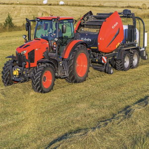 Tracteur agricole utilitaire diesel Kubota M6S série 114 CV 4x4/4x2 d'occasion à vendre - Product Image 1