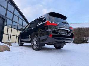Nuevo Lexus LX 570 SUV 2019, Motor Turbo de 270-300 CV, Transmisión Automática, Color Negro Metálico, Cámara Trasera de 360° - Product Image 2