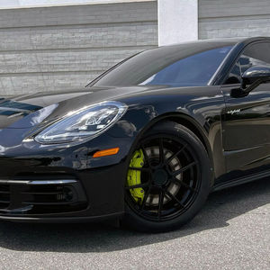 Porsche Panamera Turbo S E-Hybrid Sport Turismo 2018 Usado, Ligeramente Usado - Product Image 1