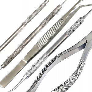 Ensemble d'instruments chirurgicaux dentaires : Miroir, sonde exploratrice, pinces, forceps d'extraction en acier inoxydable argenté avec poignée moletée, Classe I - Product Image 3