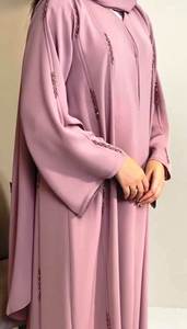 Elegante y Discreta Ropa Tradicional Musulmana para Mujer Impresionante Abaya Estilo Dubái - Accesorio Incluido - Product Image 2