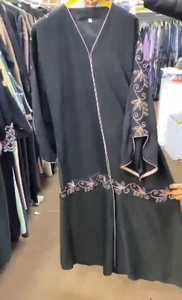 Abayas elegantes y modestas para mujer, mangas bordadas a mano, vestidos formales de Dubái, tela transpirable, ropa musulmana tradicional - Product Image 2
