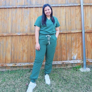 Conjunto de Uniforme Médico para Mujer, Estilo 2025, Tejido Elástico en 4 Direcciones, Manga Corta, Cuello Cruzado, Spandex/Poliéster, para Hospital o Consultorio Dental - Product Image 1