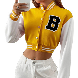 Veste courte de style Letterman pour femme, vêtements d'extérieur, faible MOQ, logo personnalisé, vêtements tendance. - Product Image 1
