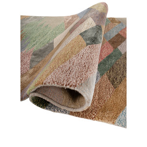 Manchaha Hand Knotted Wool & Bamboo Silk Rugs <b>Red</b> & Orange with Geometric Pattern for Home Use-Les-2901 - Product Image 2