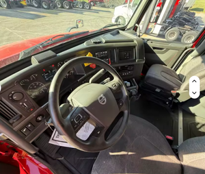 รถบรรทุกหัวลากแบบมีเตียงนอน รุ่น VNL64T760 ปี 2021 สภาพดี พร้อมส่ง - Product Image 5