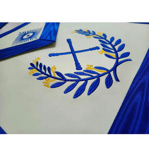 Delantal Masonic Blue Lodge Marshal: piel sintética, corona bordada y emblema - Product Image 4